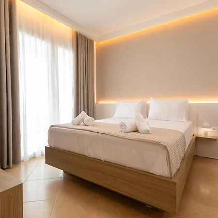 アパートホテル Boquel Vlorë